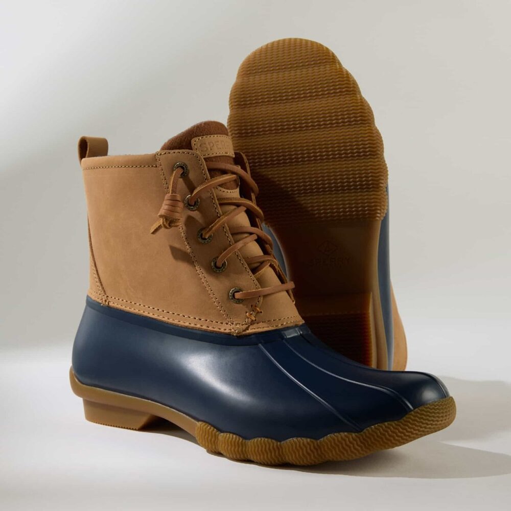 Sperry Women's Saltwater™ Duck Lug Boot in Brown & Navy Rain Boots